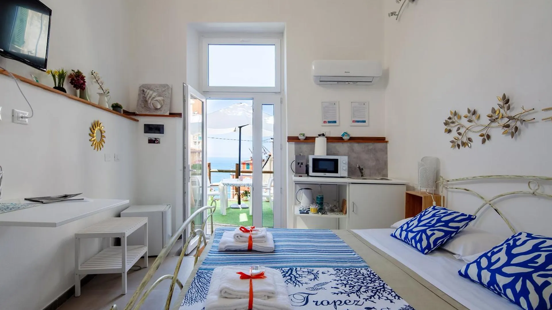 Bed & Breakfast Ariel - Sea View Double Room Riomaggiore